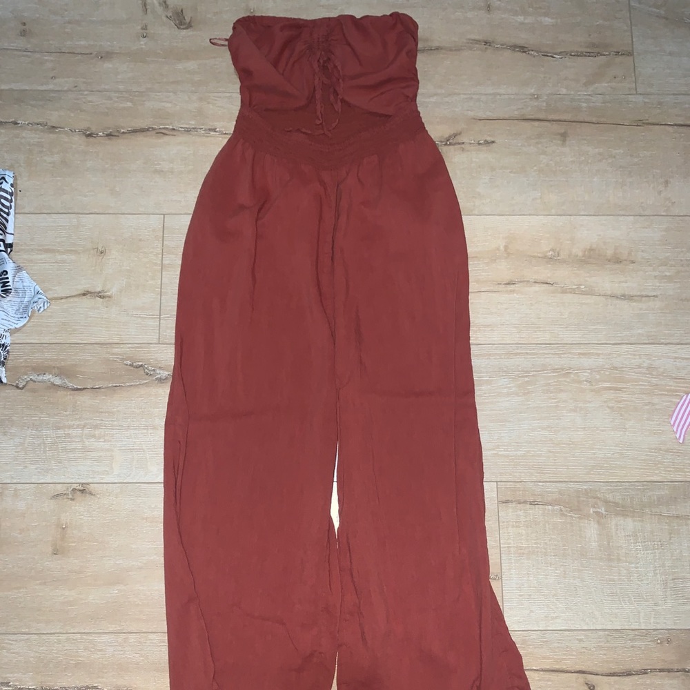 Jumpsuit - Picture 3 of 4